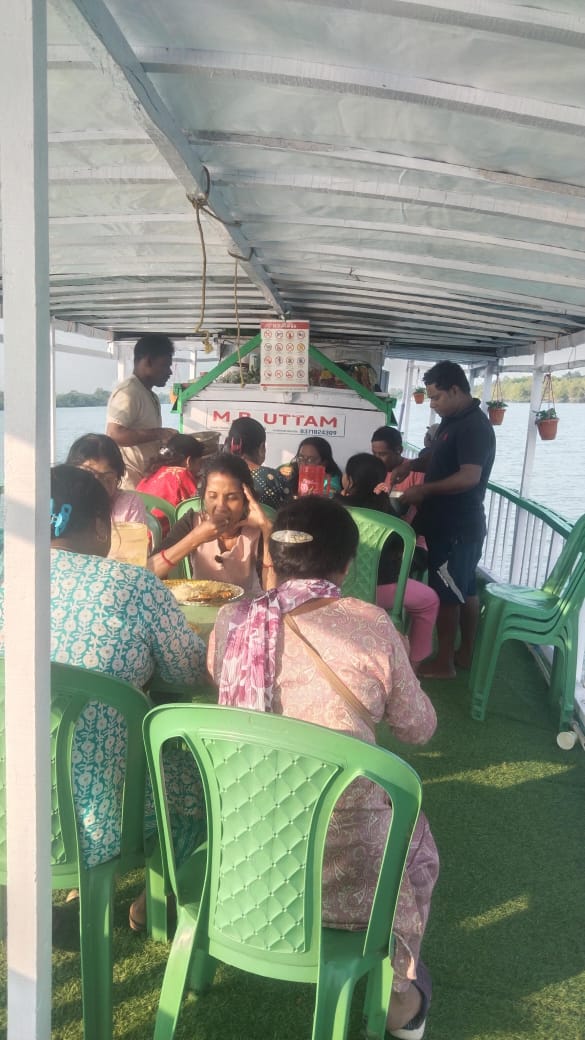 Sundarban Tour Group Photo
